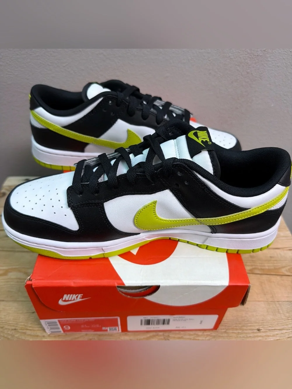 Nike Dunk Low Men’s Sneakers - Black/White/Volt Green